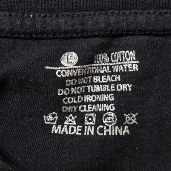 Cold Heart Basketball Dunking Monster Men’s T-Shirt Large Black Graphic Tee - Picture 3 of 5